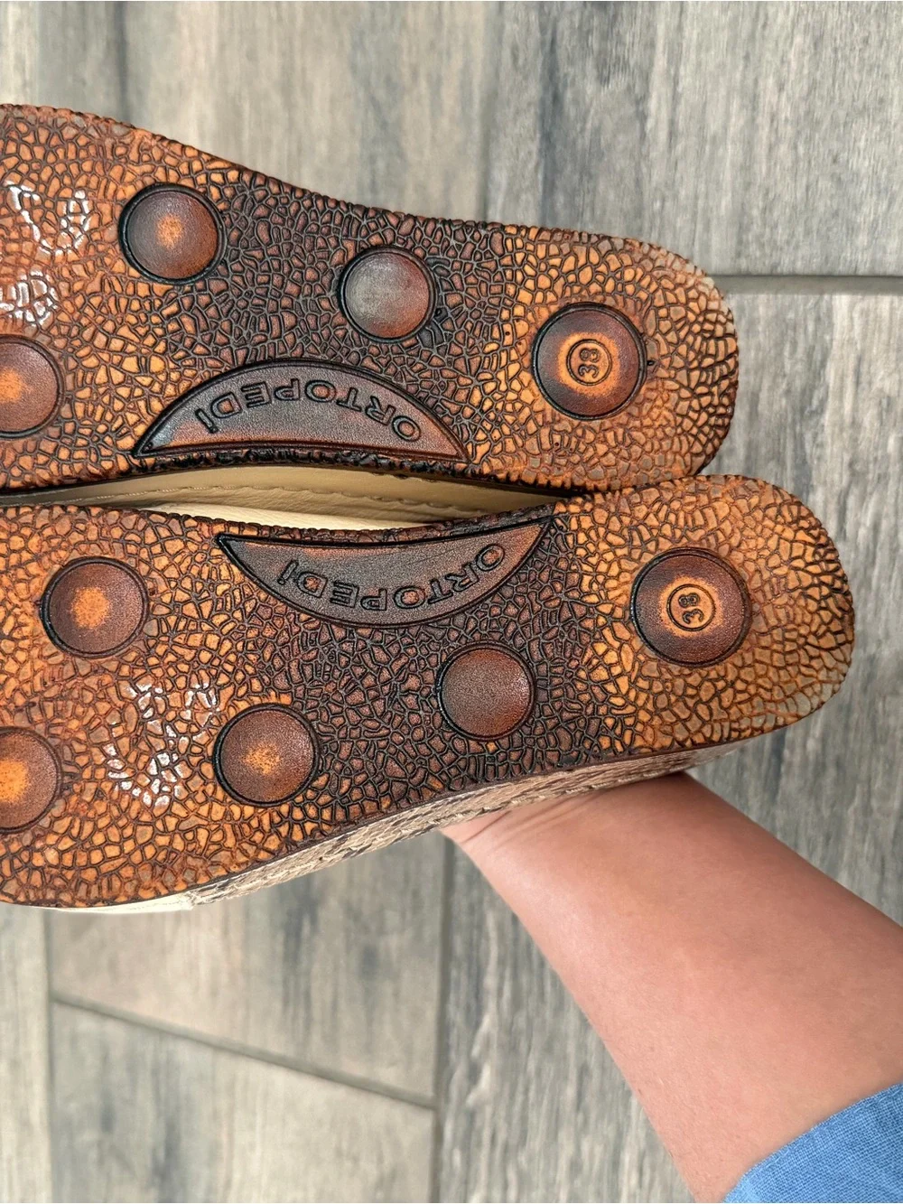 MIA Sheridan leather Tan Snake-Print & Cream Crossover Slide Sandals